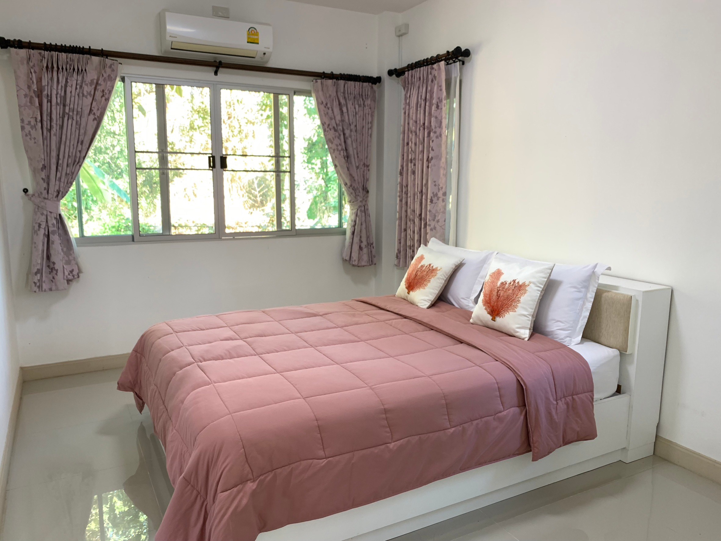 ห้องพัก Delux Single Bed 103 - บ้านพิงกันเวลเนสรีสอร์ท