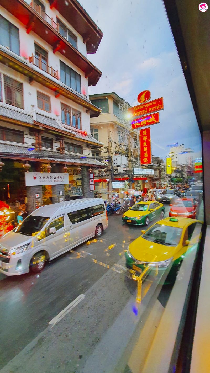 🚌ทานอาหารบนรถบัสสุดหรู Bangkok Bustaurant ถ่ายรูปแลนด์มาร์คกรุงเทพ !✨